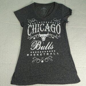 NBA Chicago Bulls Gray T-Shirt Medium